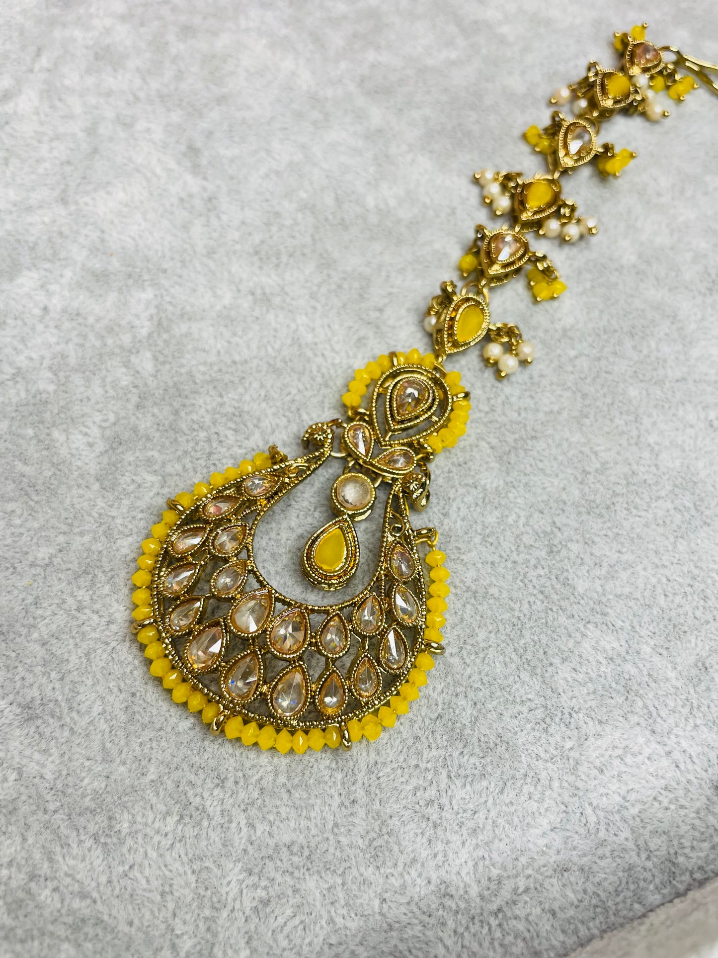 Baali Earrings Tikka Set 