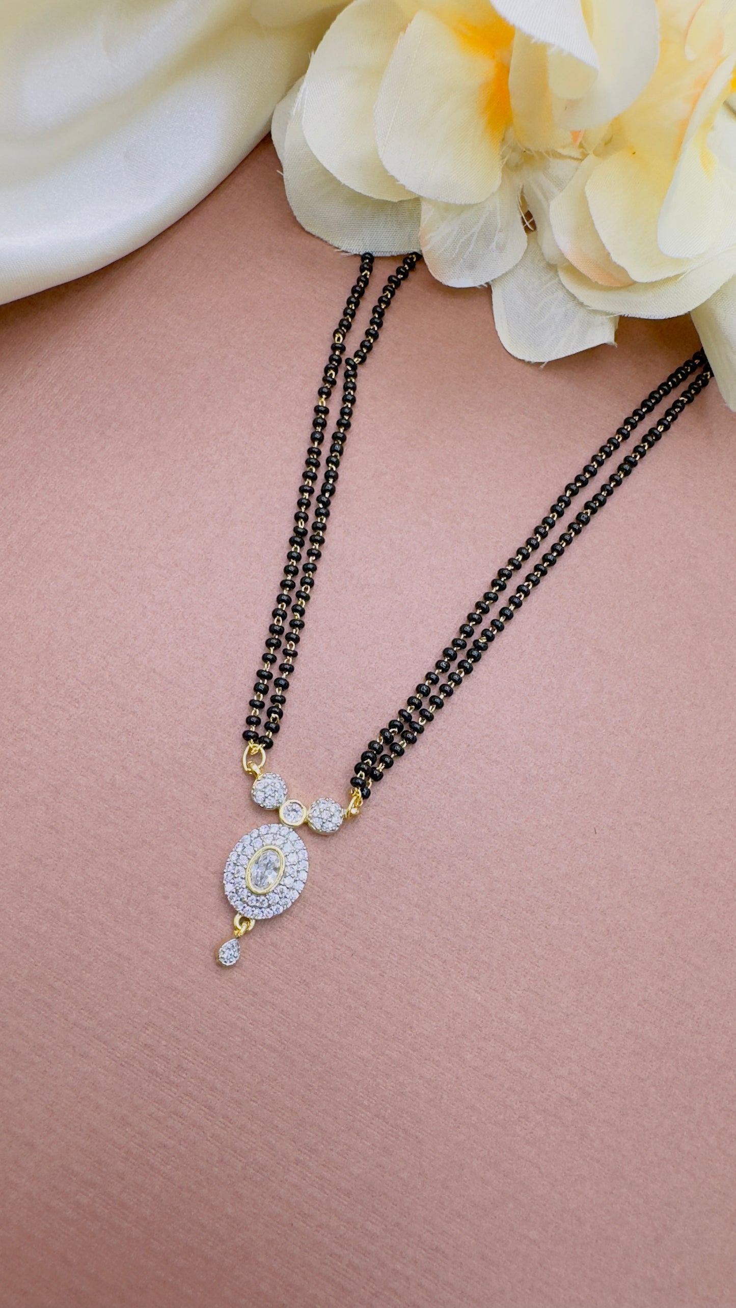 AD Mangalsutra – Gleaming Diamond Heritage