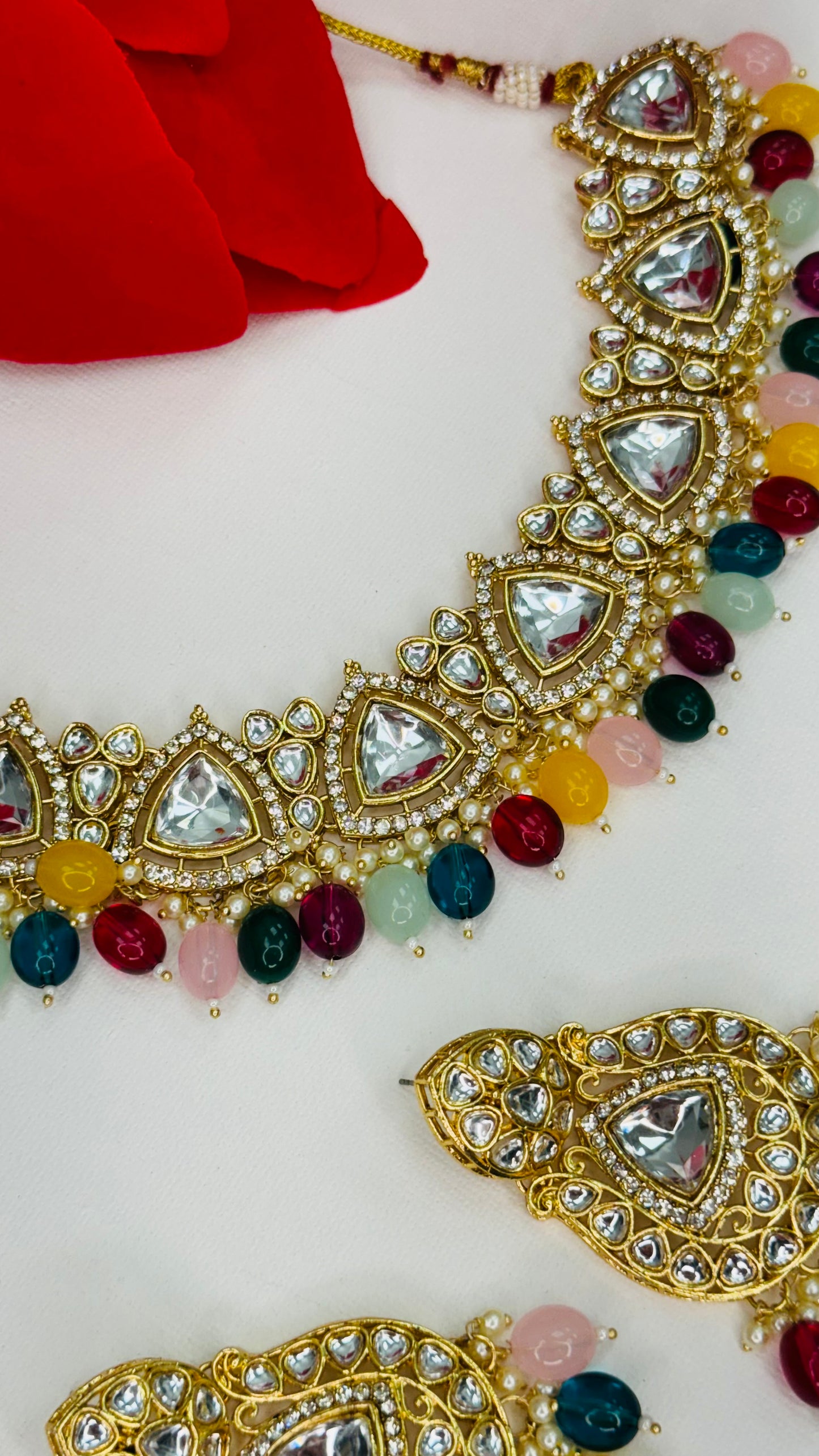 Uncut Kundan Necklace Set