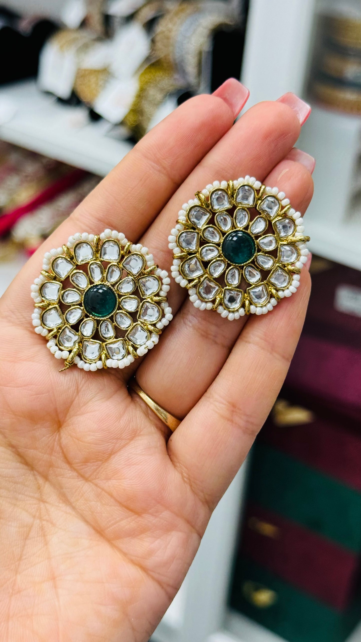 Kundan Studs