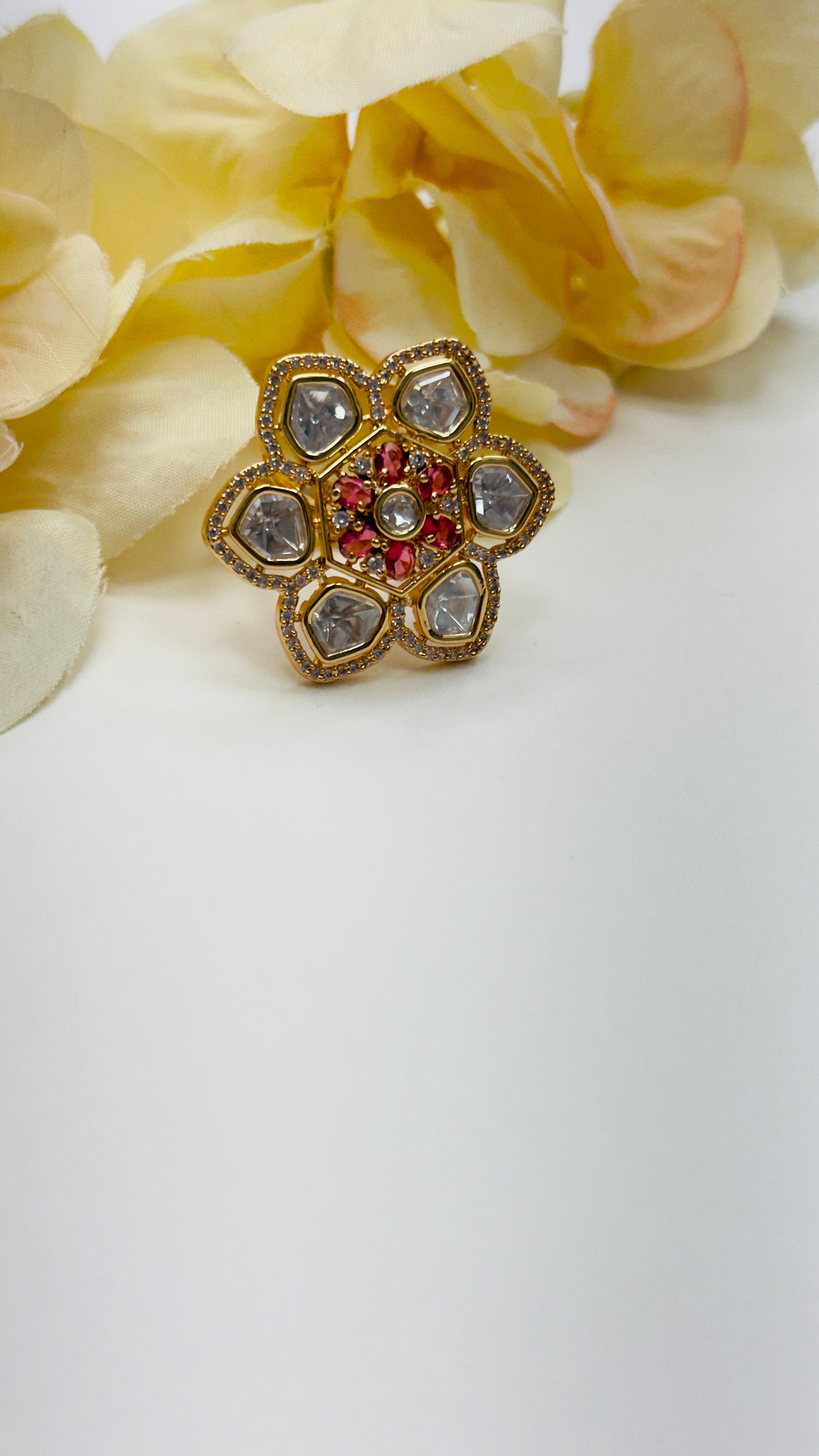 Tayani Kundan Ring