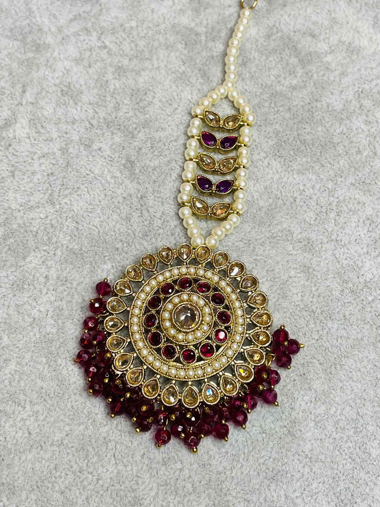 Jhumki tikka set, Indian Jewellery in Canada, Indian Jewelry near me, Indian Jewellery store, Polki Set