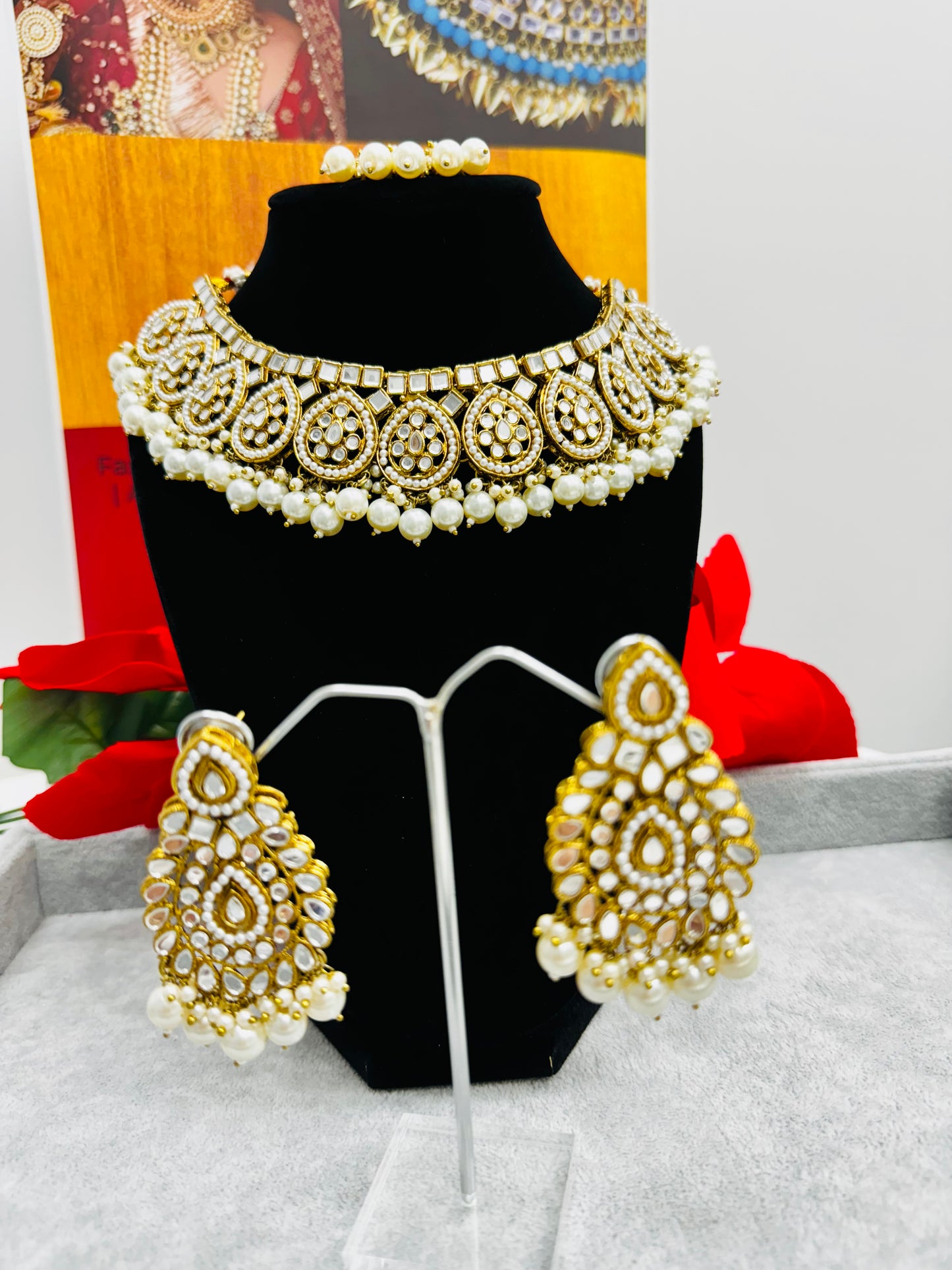 Exquisite Kundan Sets by Creative Jewels