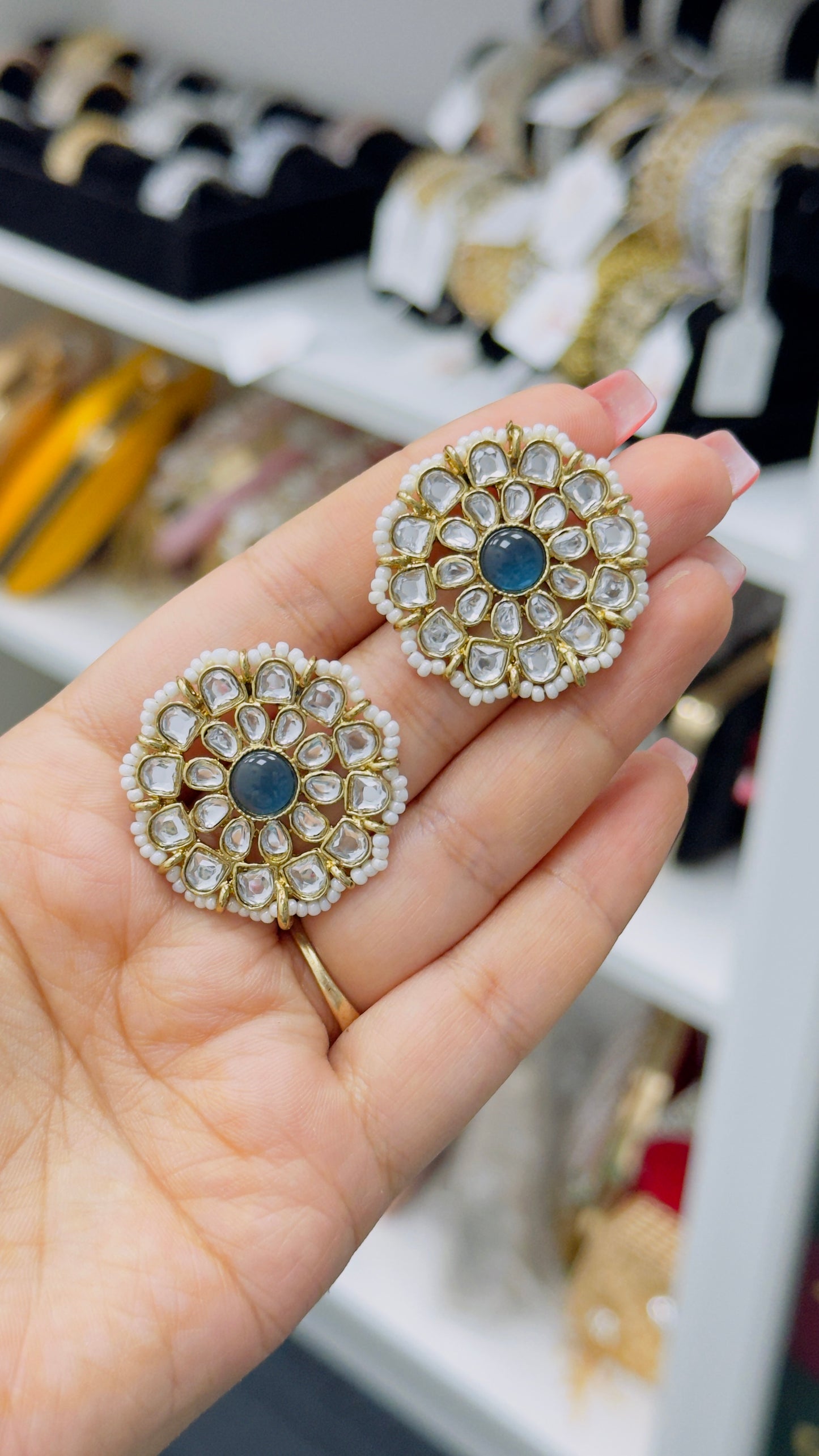 Kundan Studs