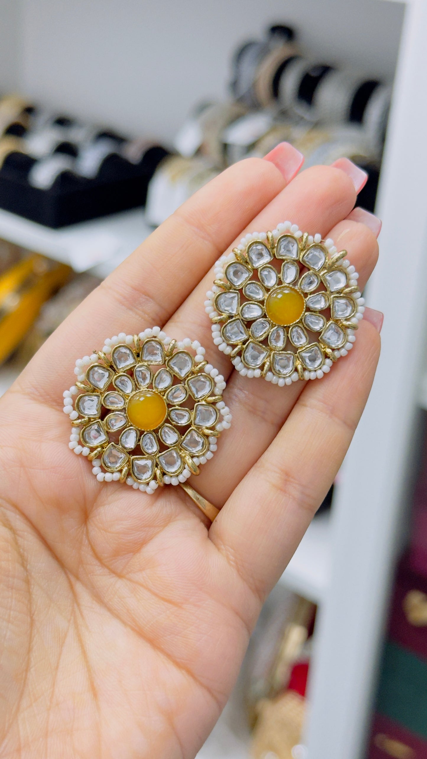 Kundan Studs