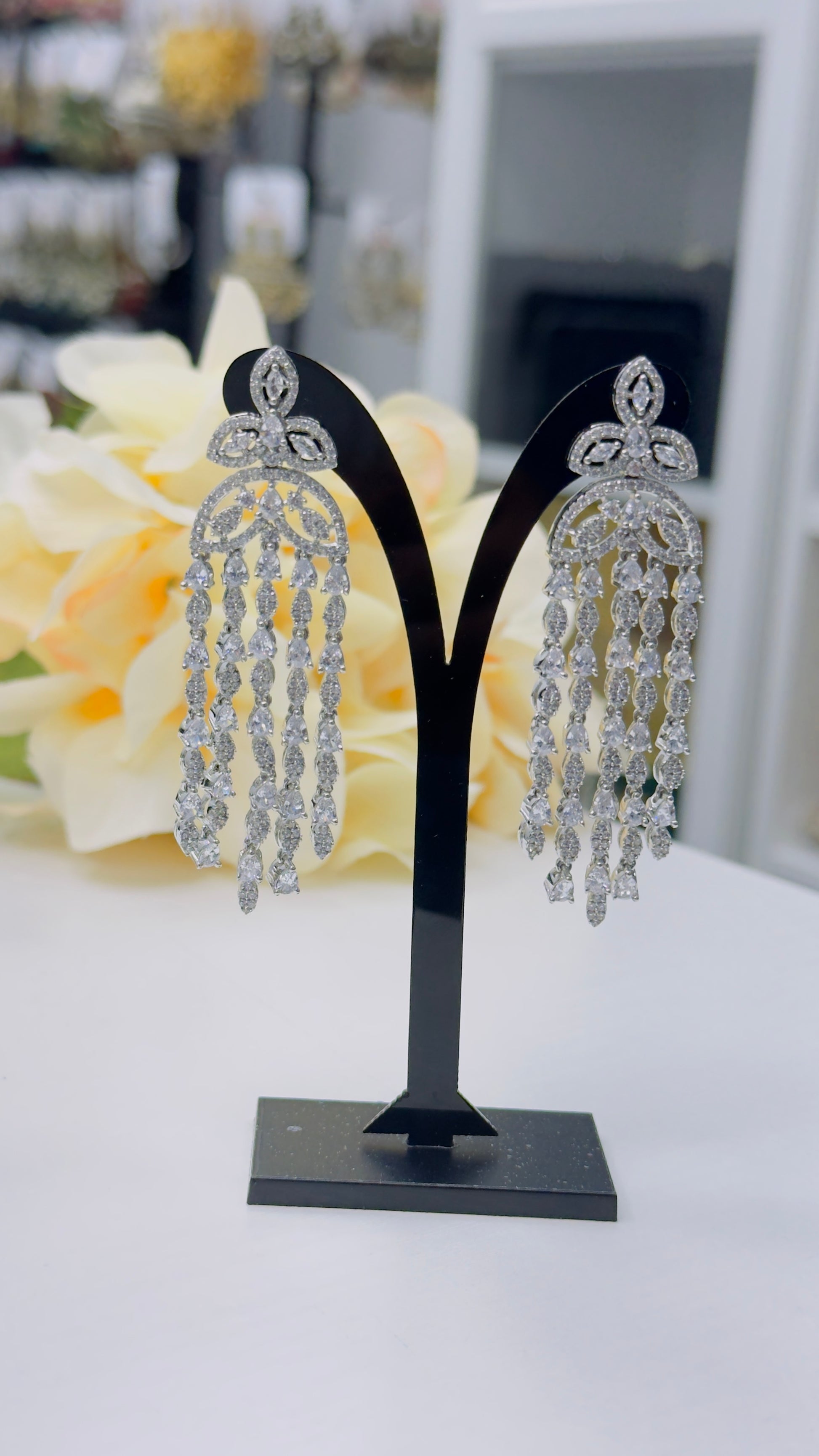 AD Earrings – Timeless Diamond Beauty