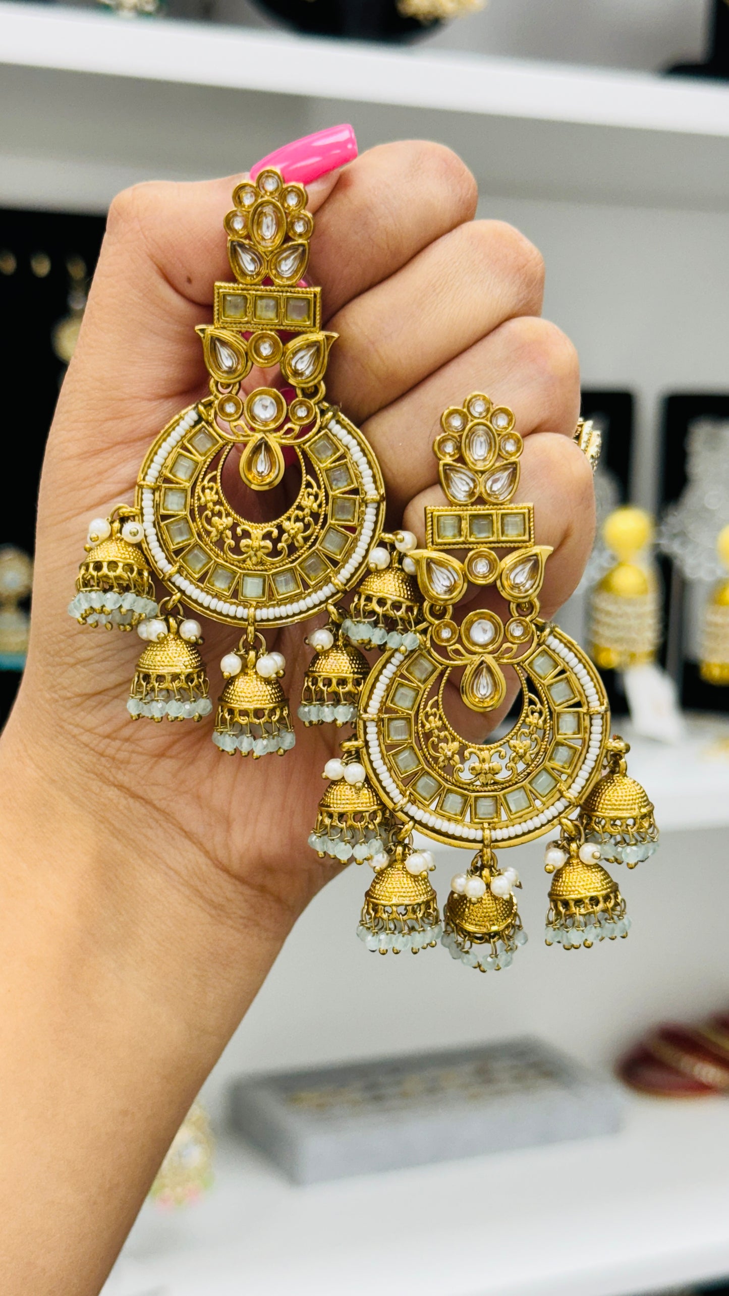 Kundan Chandbaali with small jhumki’s