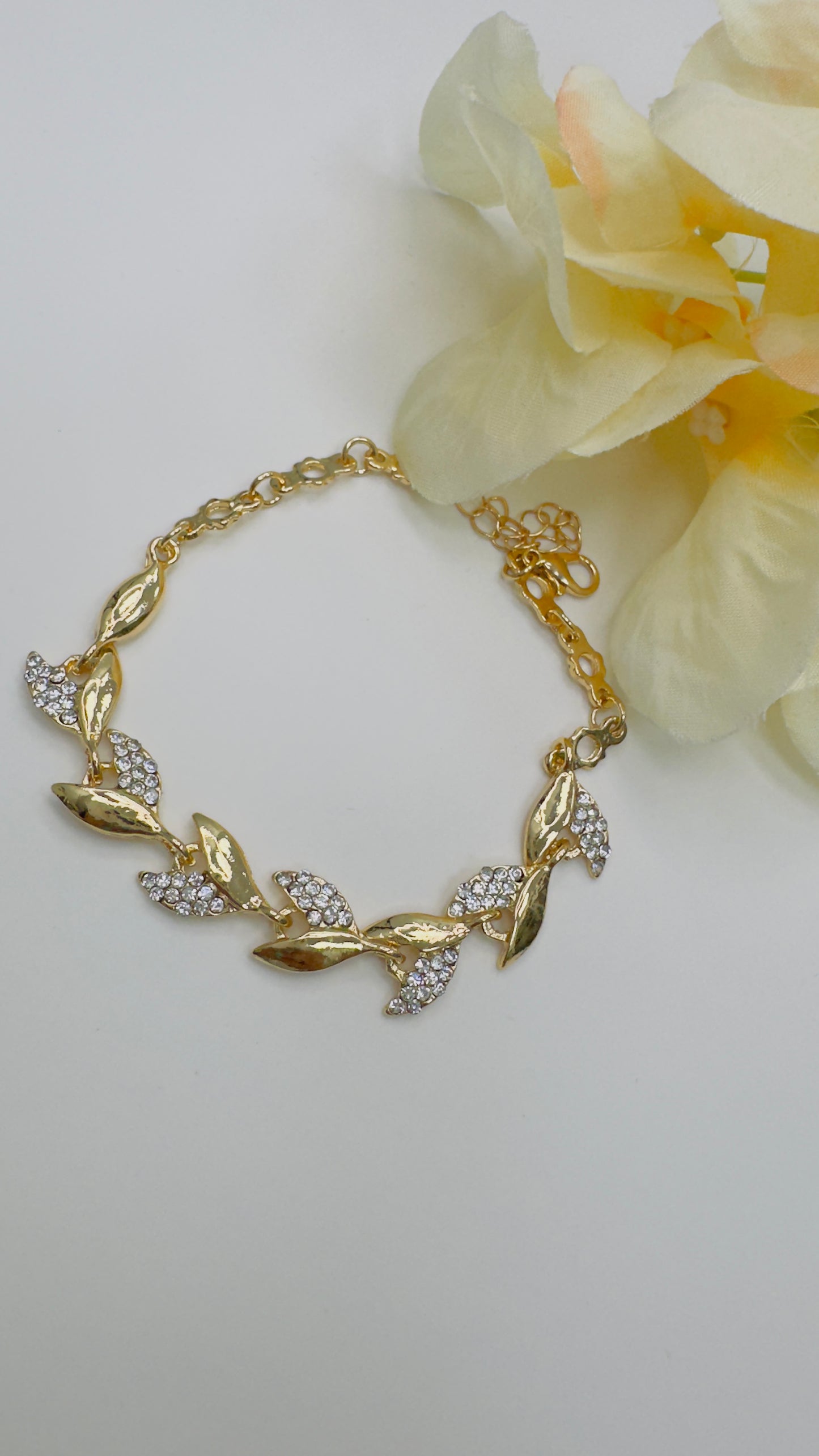 Sparkling Sophistication: AD Bracelet | Creative Jewels