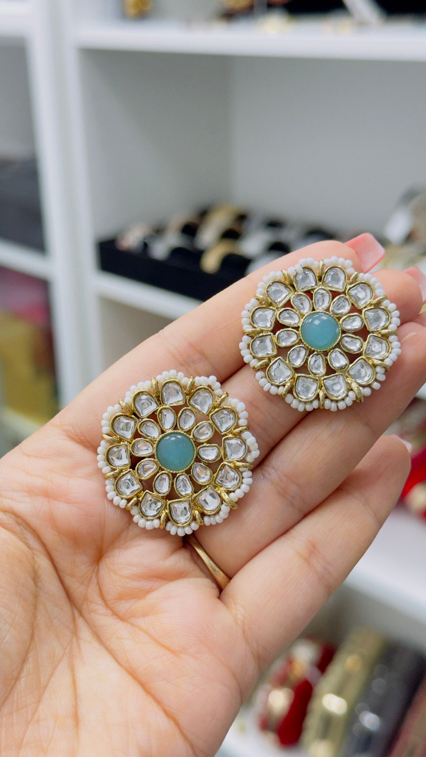 Kundan Studs