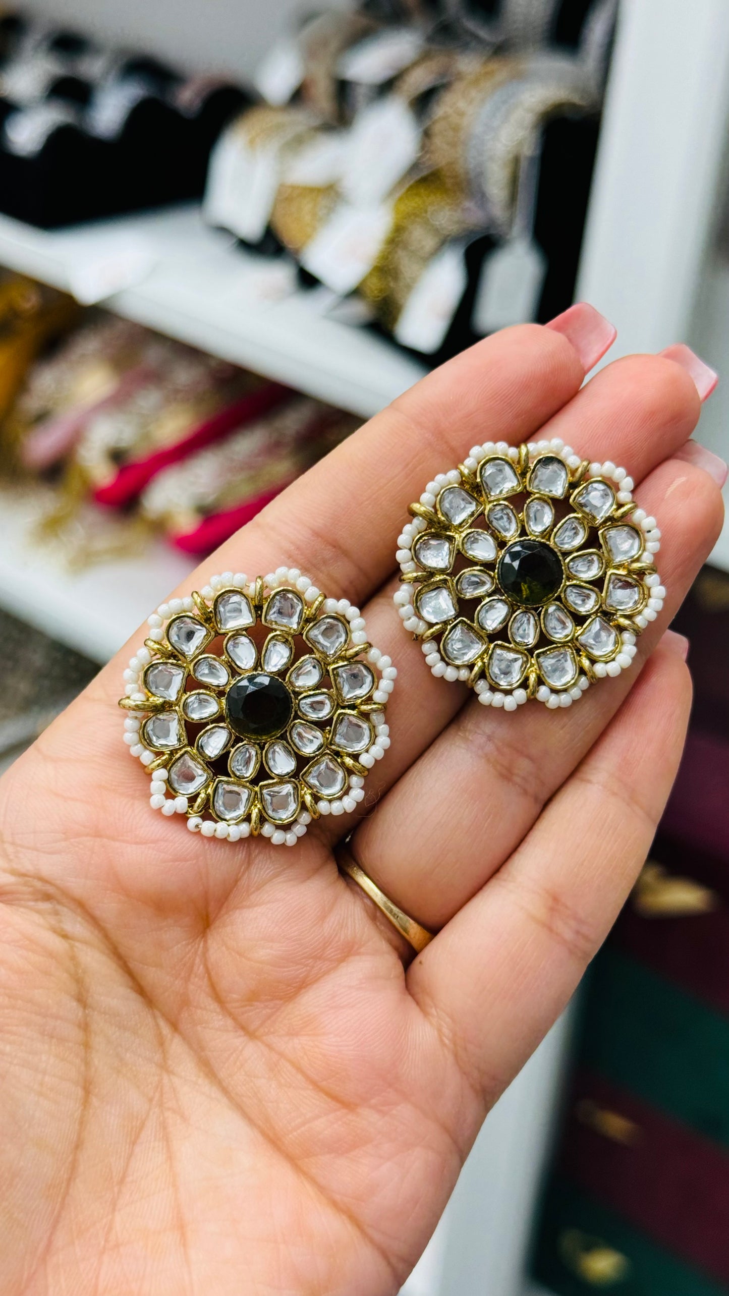 Kundan Studs