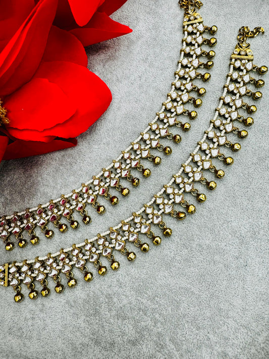 Stunning Kundan Anklets Online