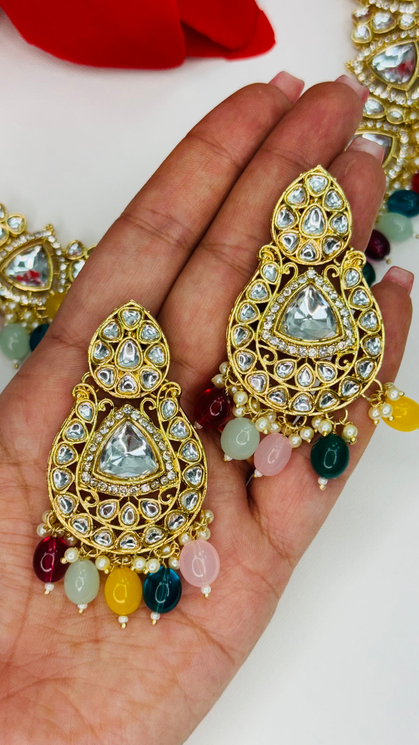 Uncut Kundan Necklace Set