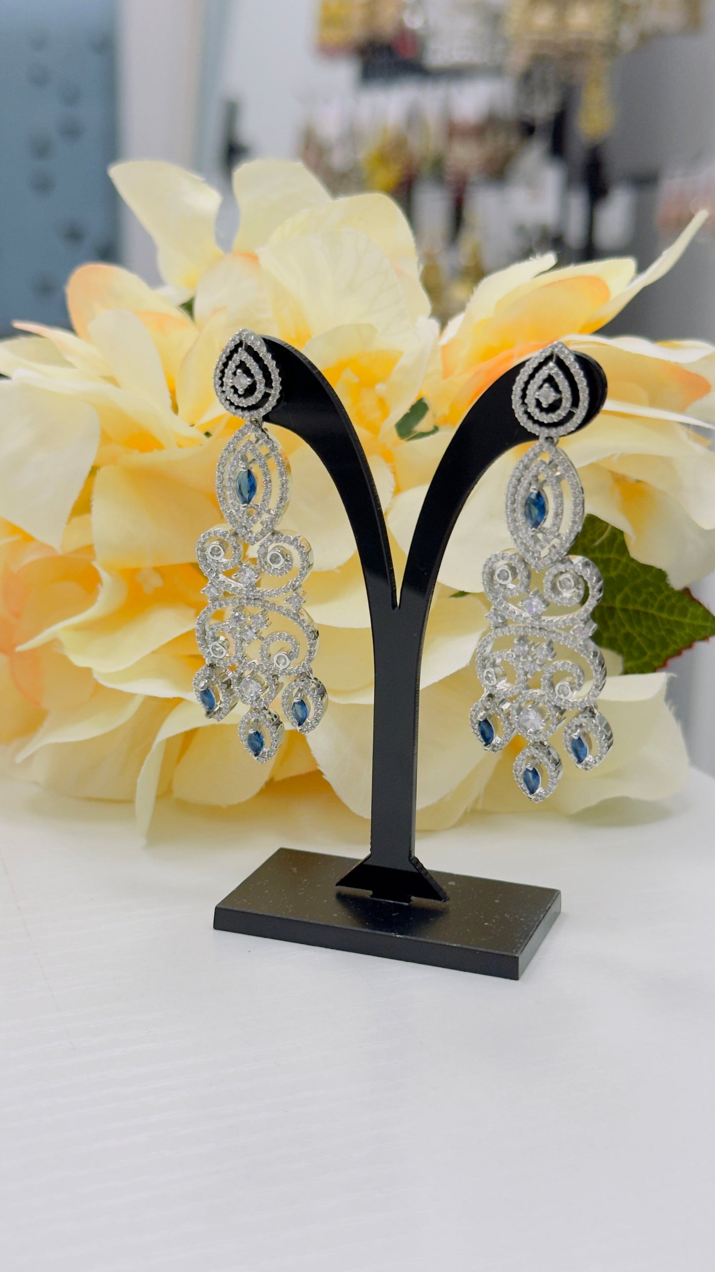 AD Earrings – Exquisite Diamond Brilliance