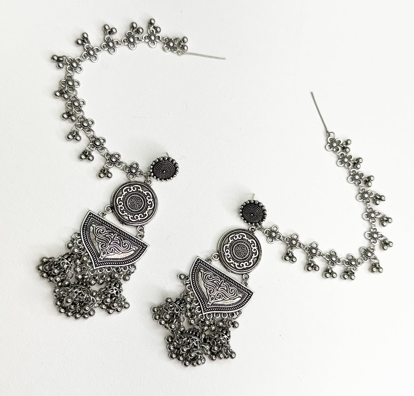 Oxidized Jhumki’s with Sahare