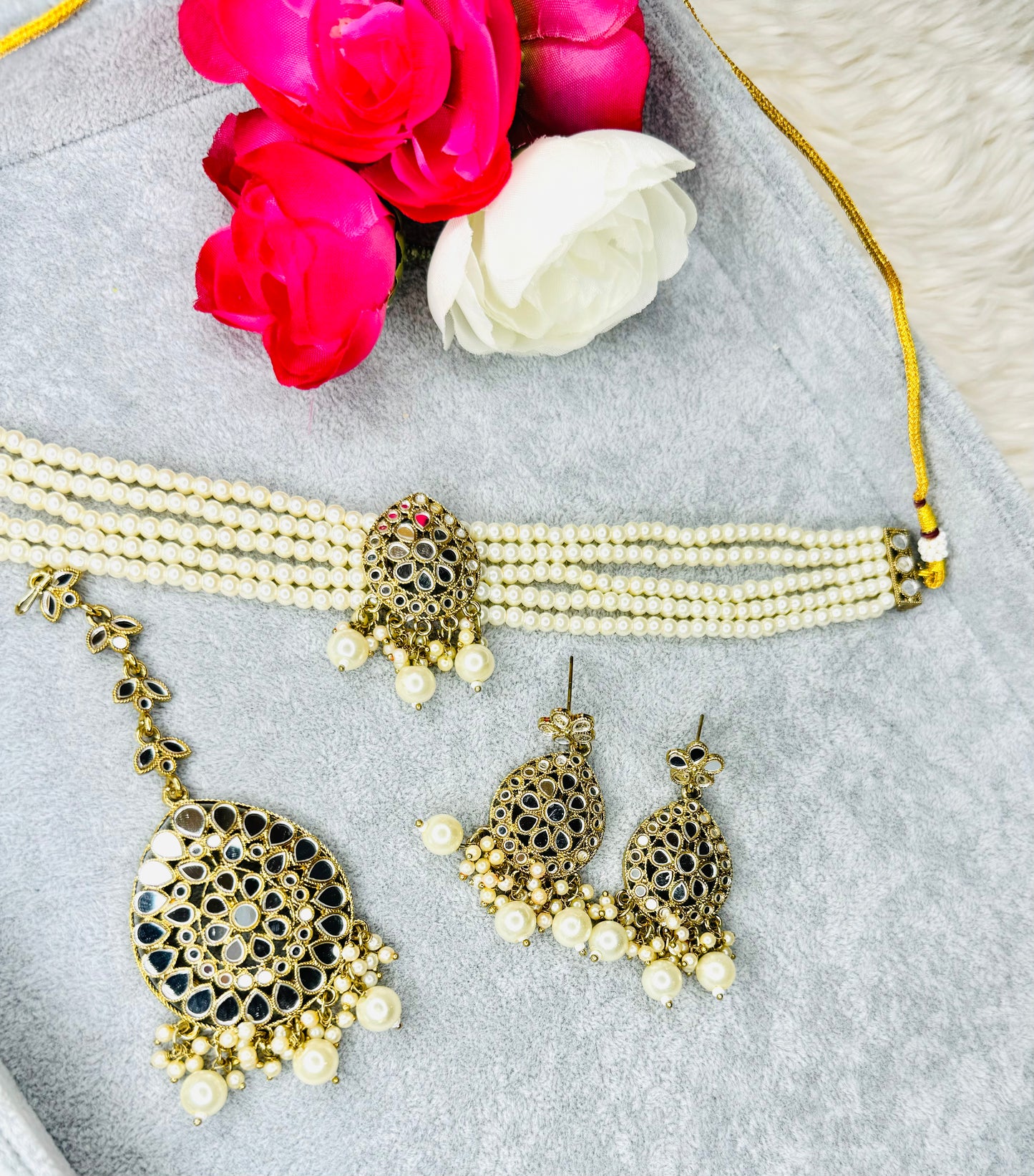 Beautiful Mirror Choker Set Online - Creative Jewels