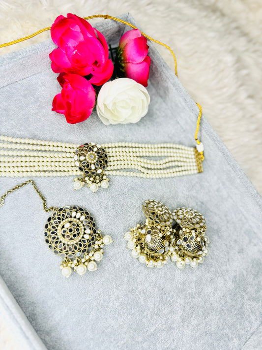 Mirror Choker Set for Glamorous Look by Creative Jewels