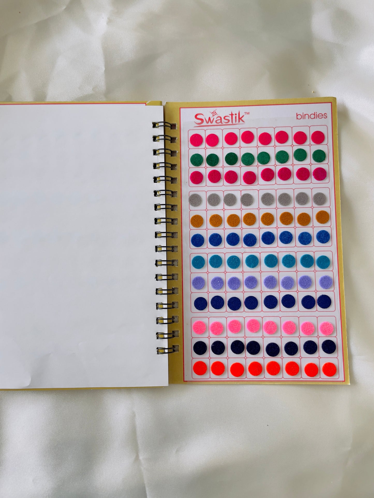 Multicolor Plain Bindi Book - Creative Jewels