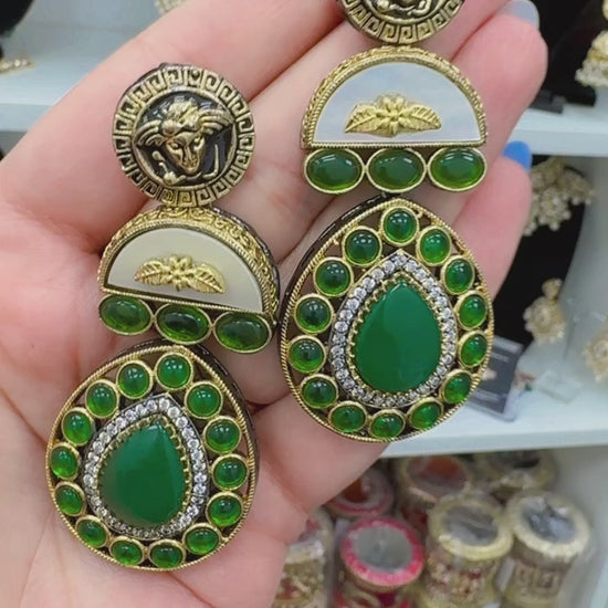 Creative Jewels Sabya Earrings Set Online - Exquisite earrings by Sabyasachi