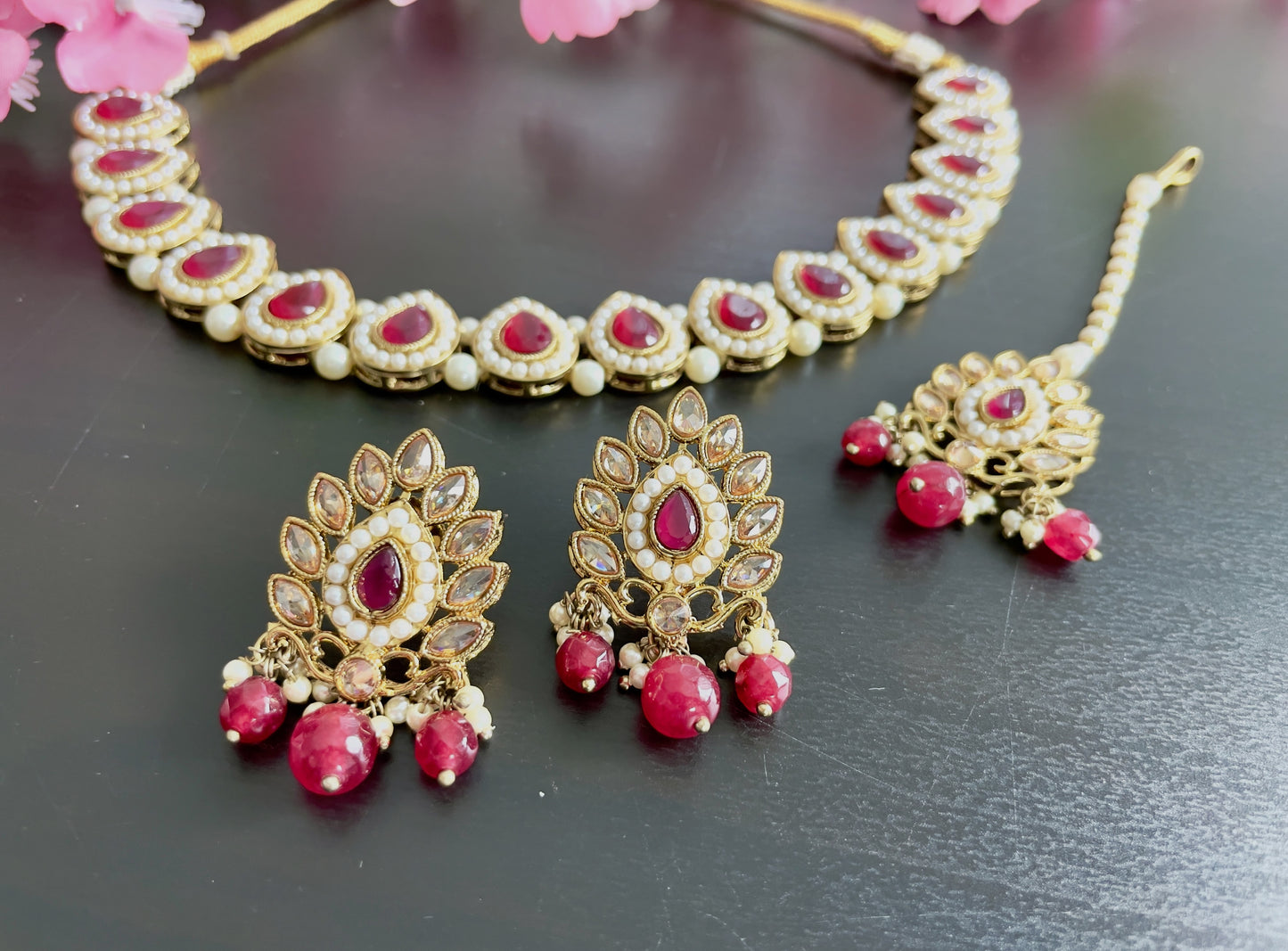 Capture Elegance with Monalisa Necklace Set from Creative Jewels