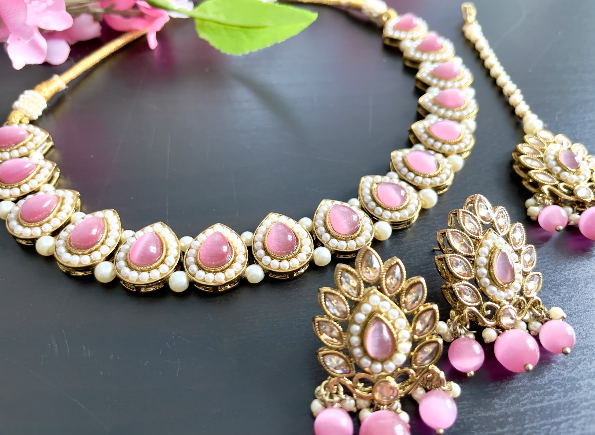 Capture Elegance with Monalisa Necklace Set from Creative Jewels