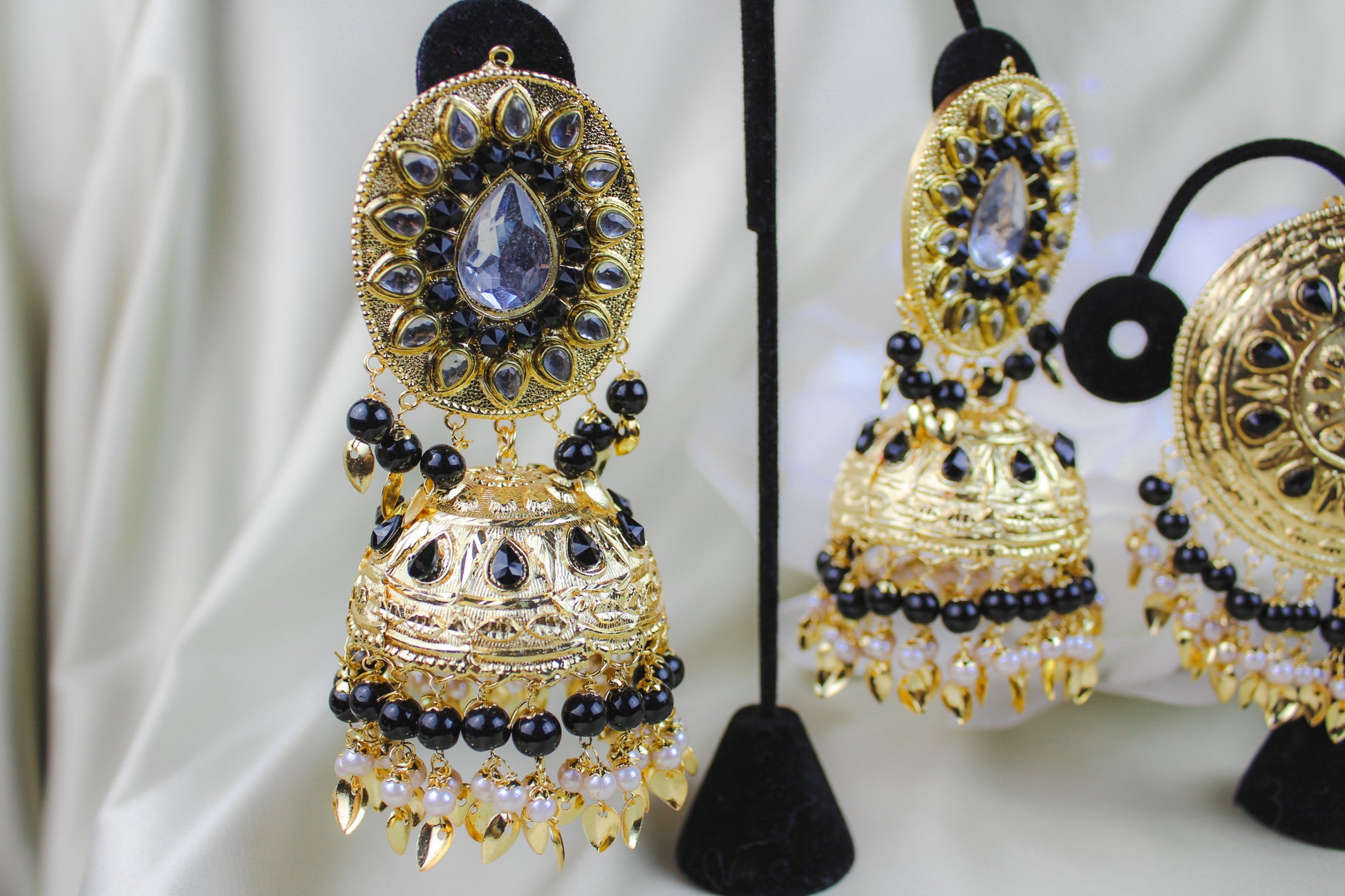 Traditional Jhumki and Tikka Set | Creative Jewels