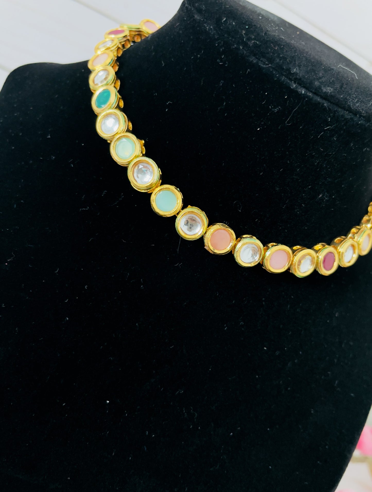 Sleek Kundan Set - Elegant and sleek Kundan jewelry online by Creative Jewels