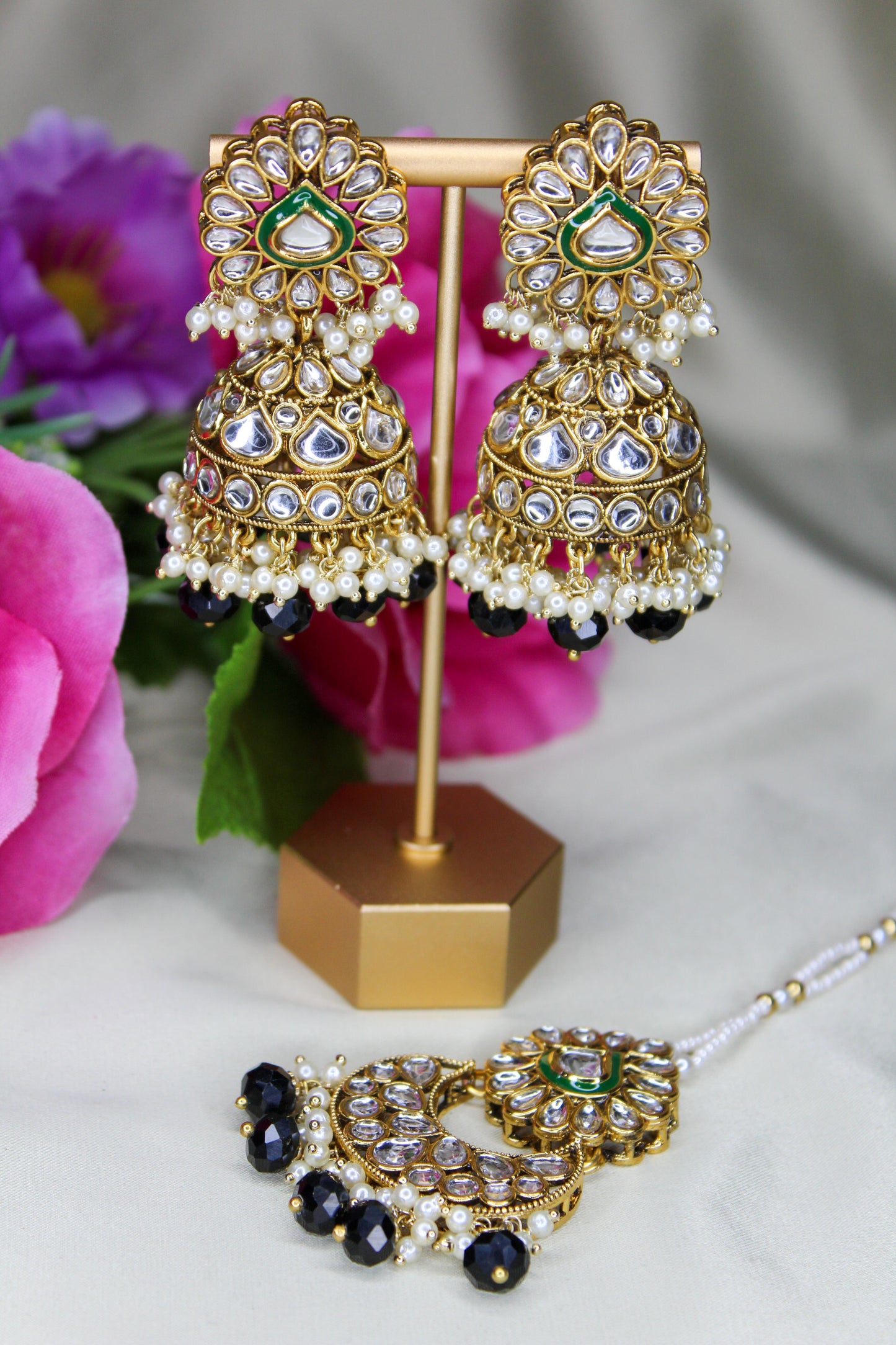 Jhumki Earrings and Tikka Set 