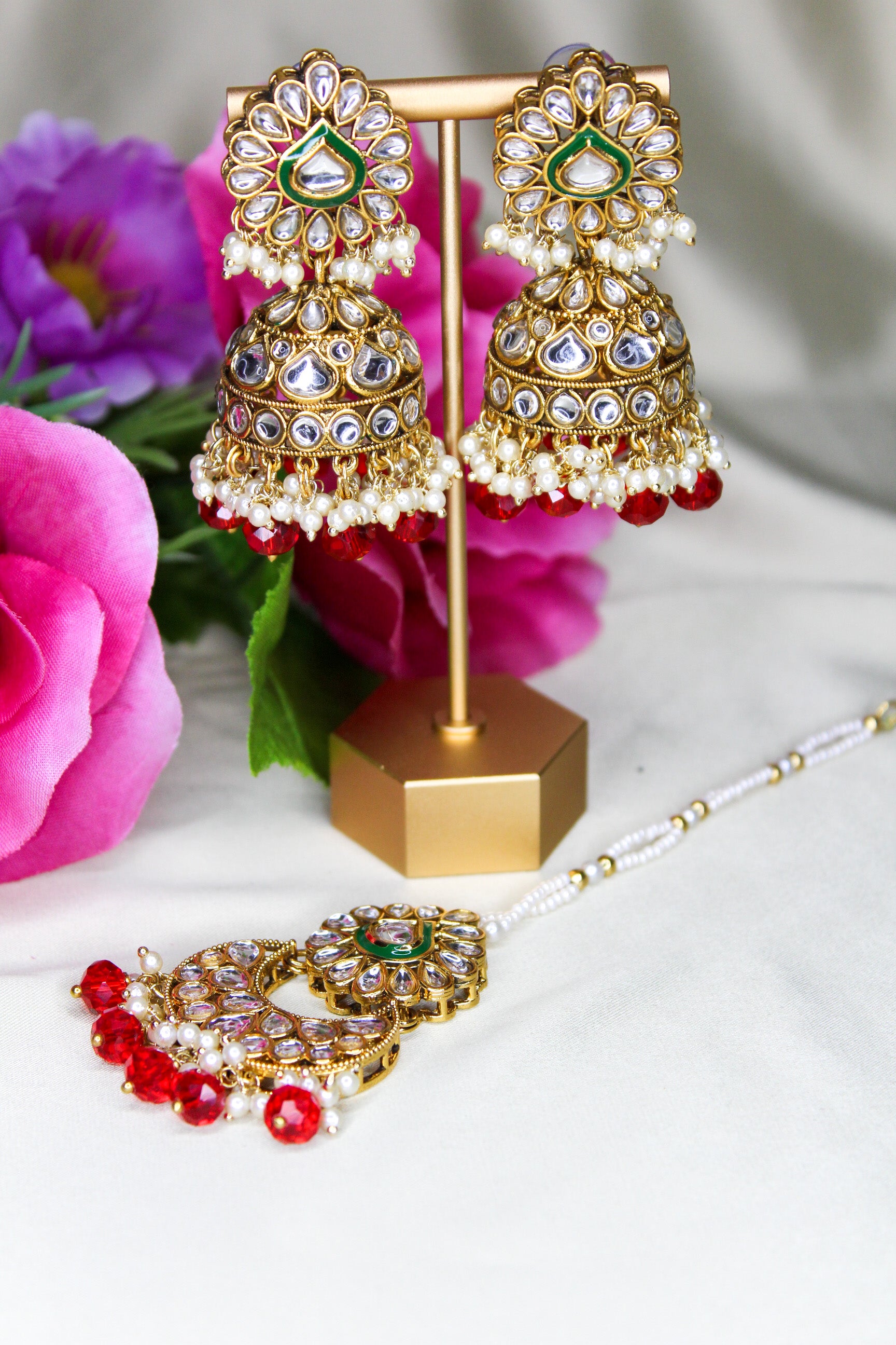 Jhumki Earrings and Tikka Set 