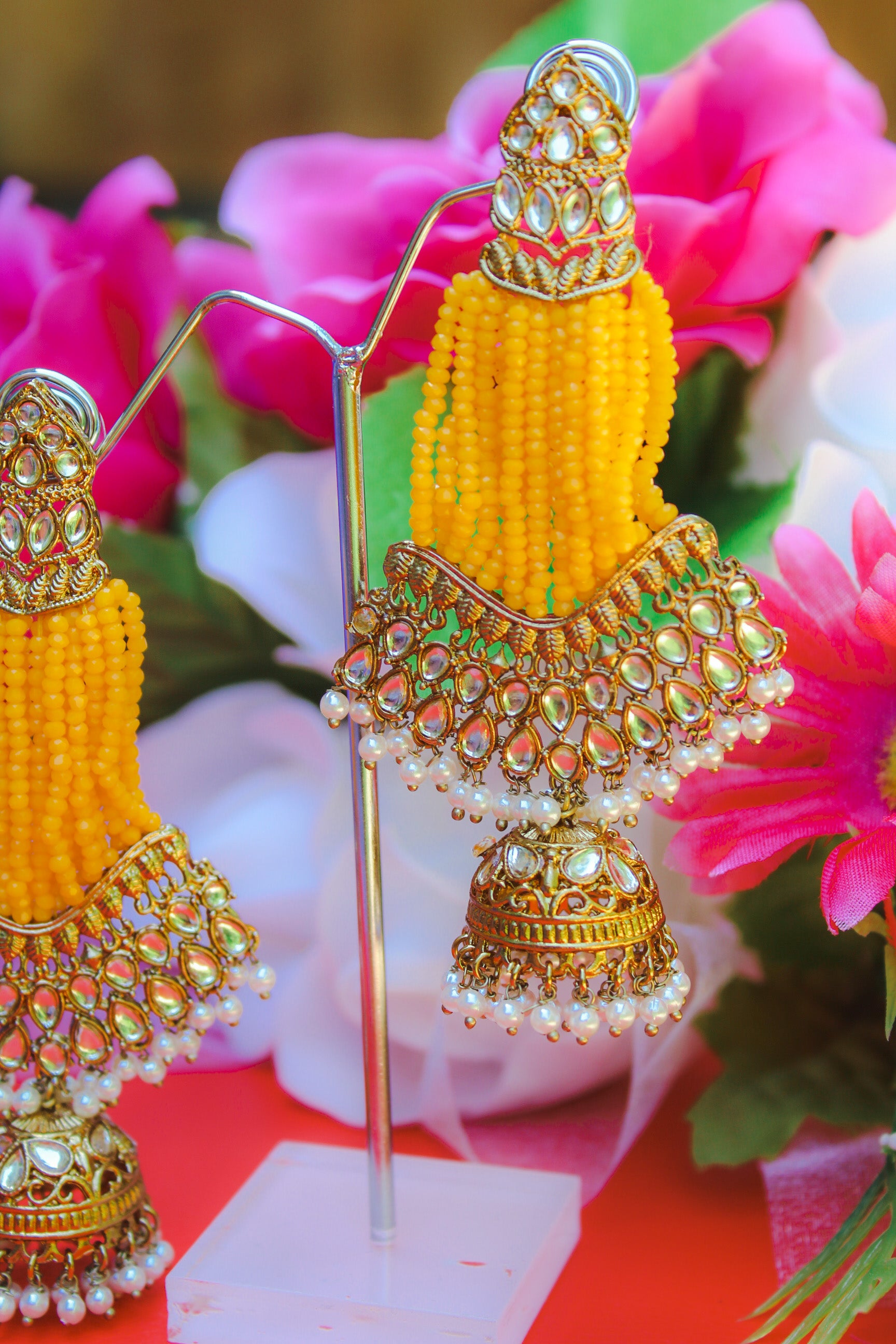 Exquisite Passa Earrings for a Graceful Look - Creative Jewels