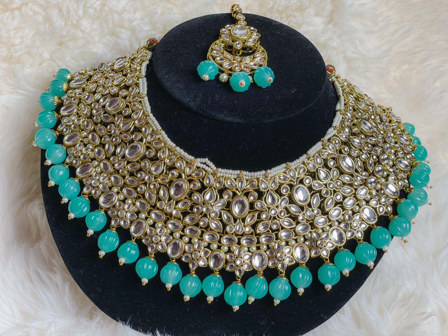 Exquisite Kundan Bridal Sets 