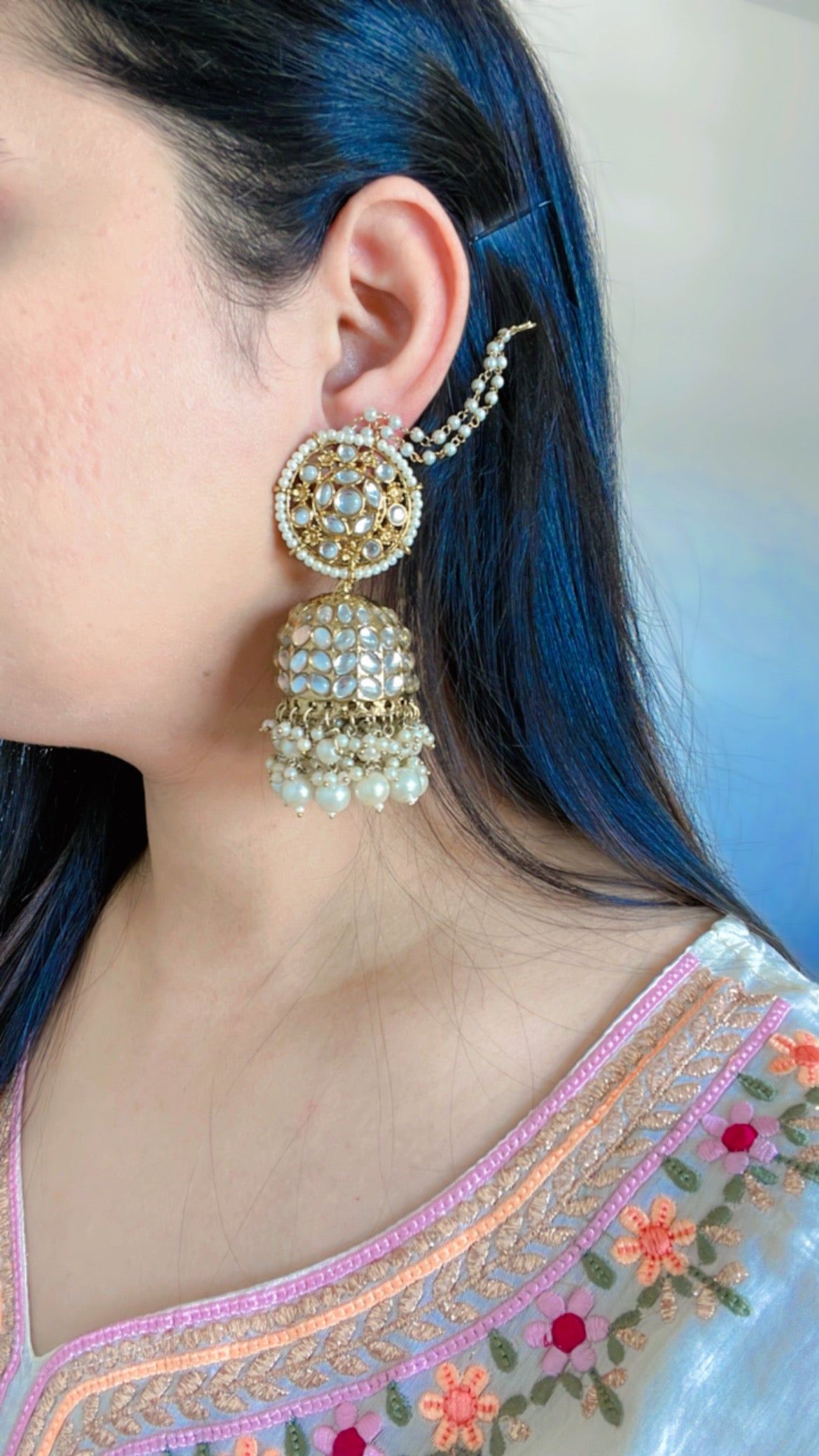 Stylish Kundan Jhumka with Sahare